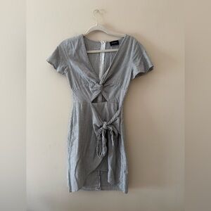 Storia Black and White Striped Midi Dress